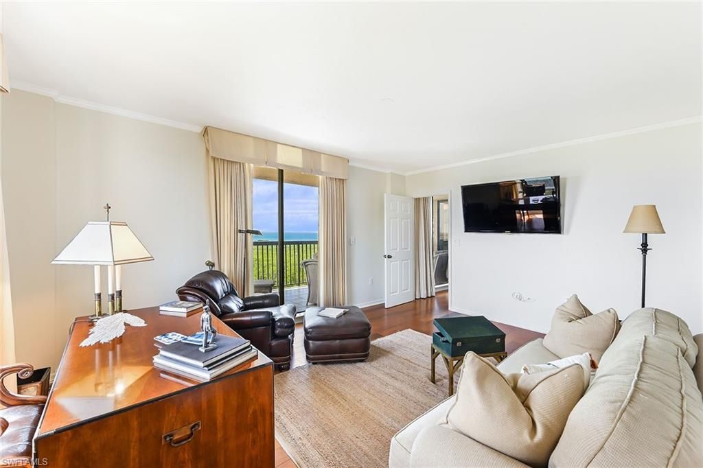 6075 Pelican Bay Blvd, Unit 1105, Naples, FL 34108 Photo