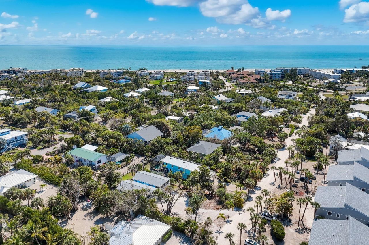 746 Cardium St, Sanibel, FL 33957 Photo
