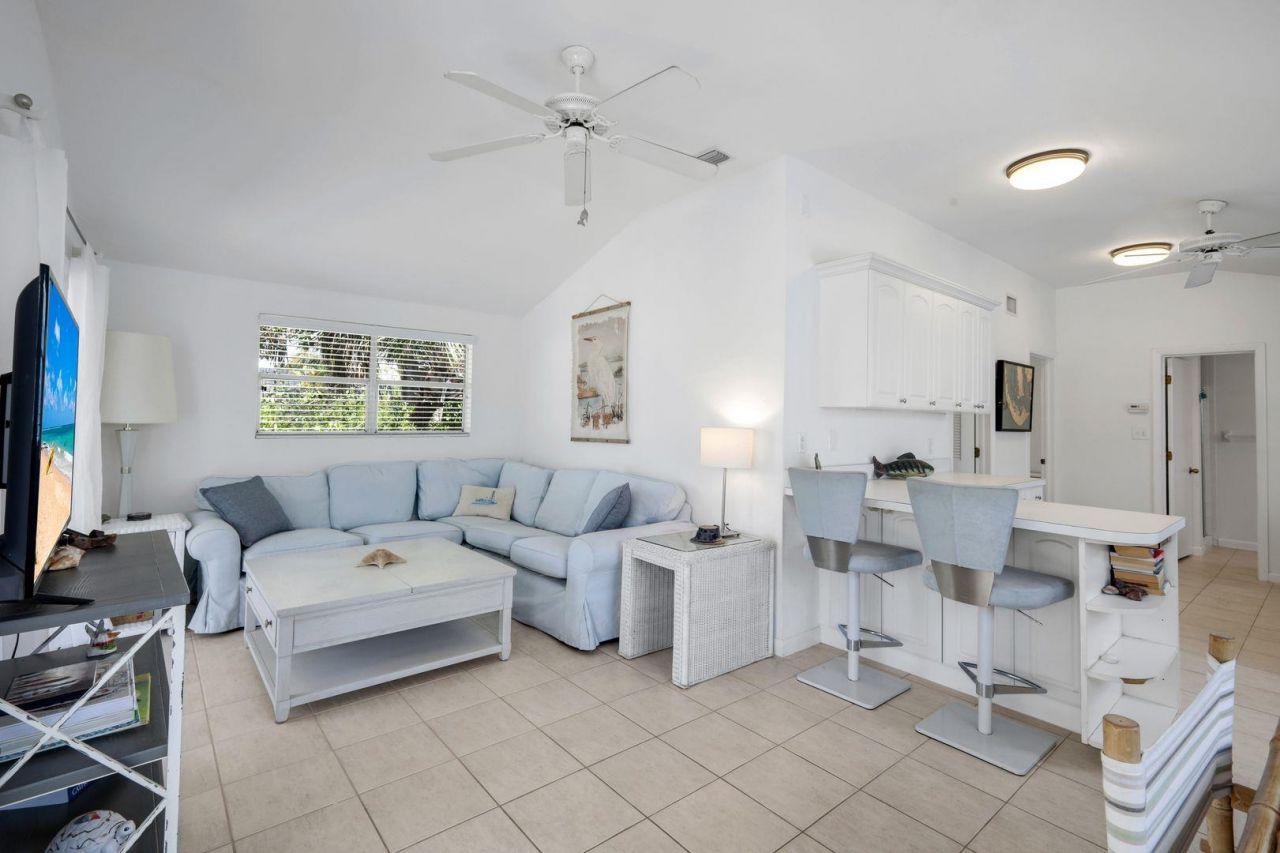 746 Cardium St, Sanibel, FL 33957 Photo