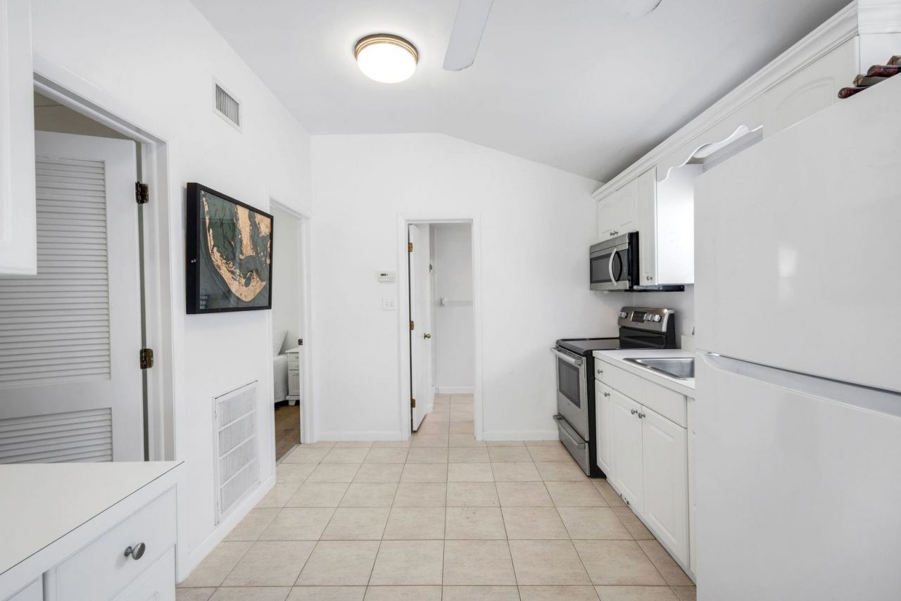 746 Cardium St, Sanibel, FL 33957 Photo