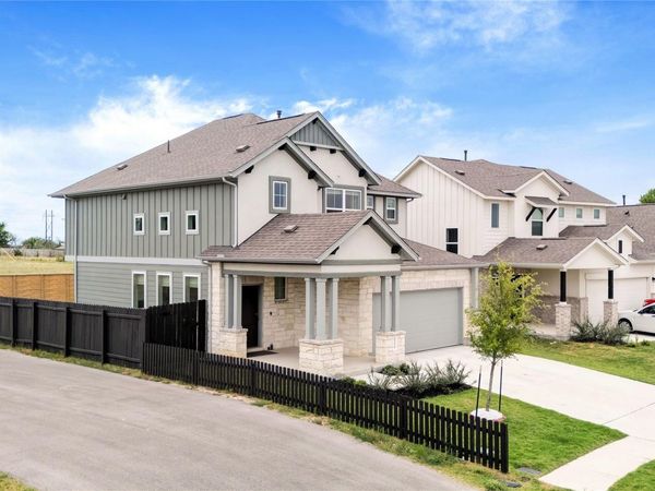 6554 Marsh LN , Buda, TX 78610