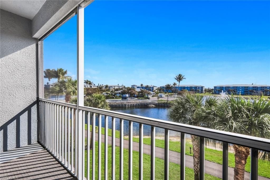 16575 Lake Circle Dr, Unit 1136, Fort Myers, FL 33908 Photo