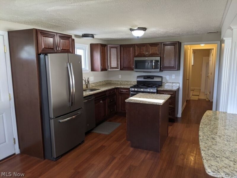 1385 Russell Drive , Streetsboro, OH 44241 Photo 22