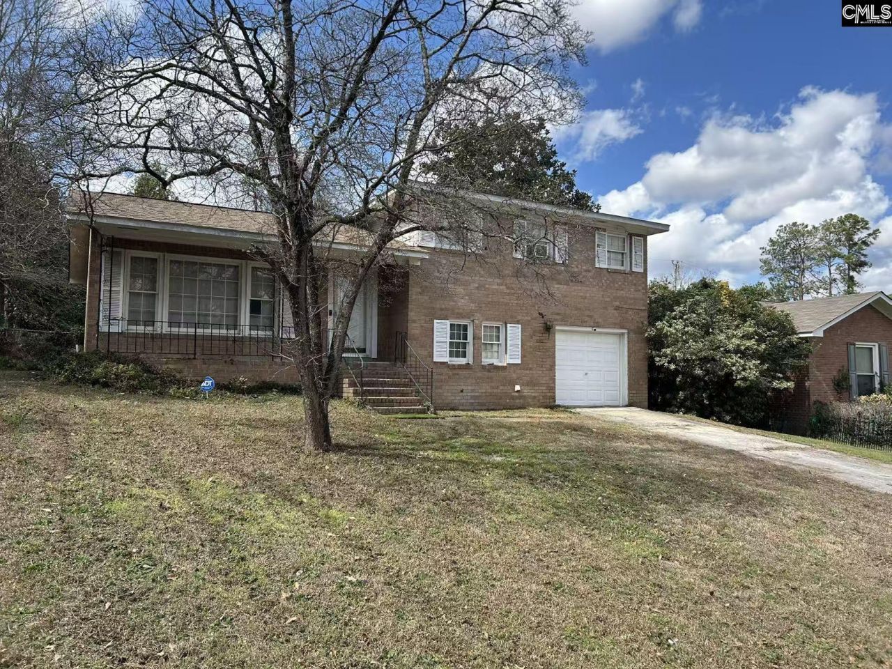 305 Park Lane Photo 11