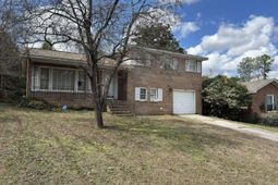 305 Park Lane photo 4