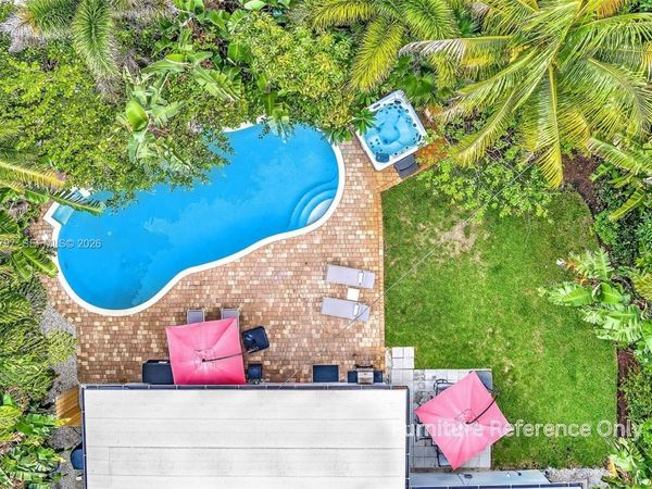 1577 NE 48th Ct, Oakland Park, FL 33334