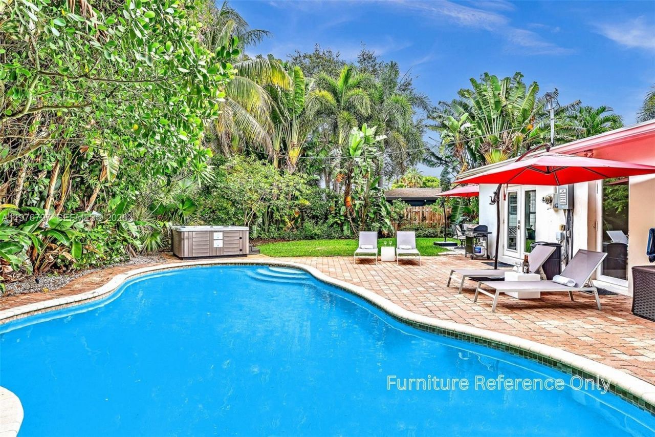 1577 NE 48th Ct, Oakland Park, FL 33334 Photo