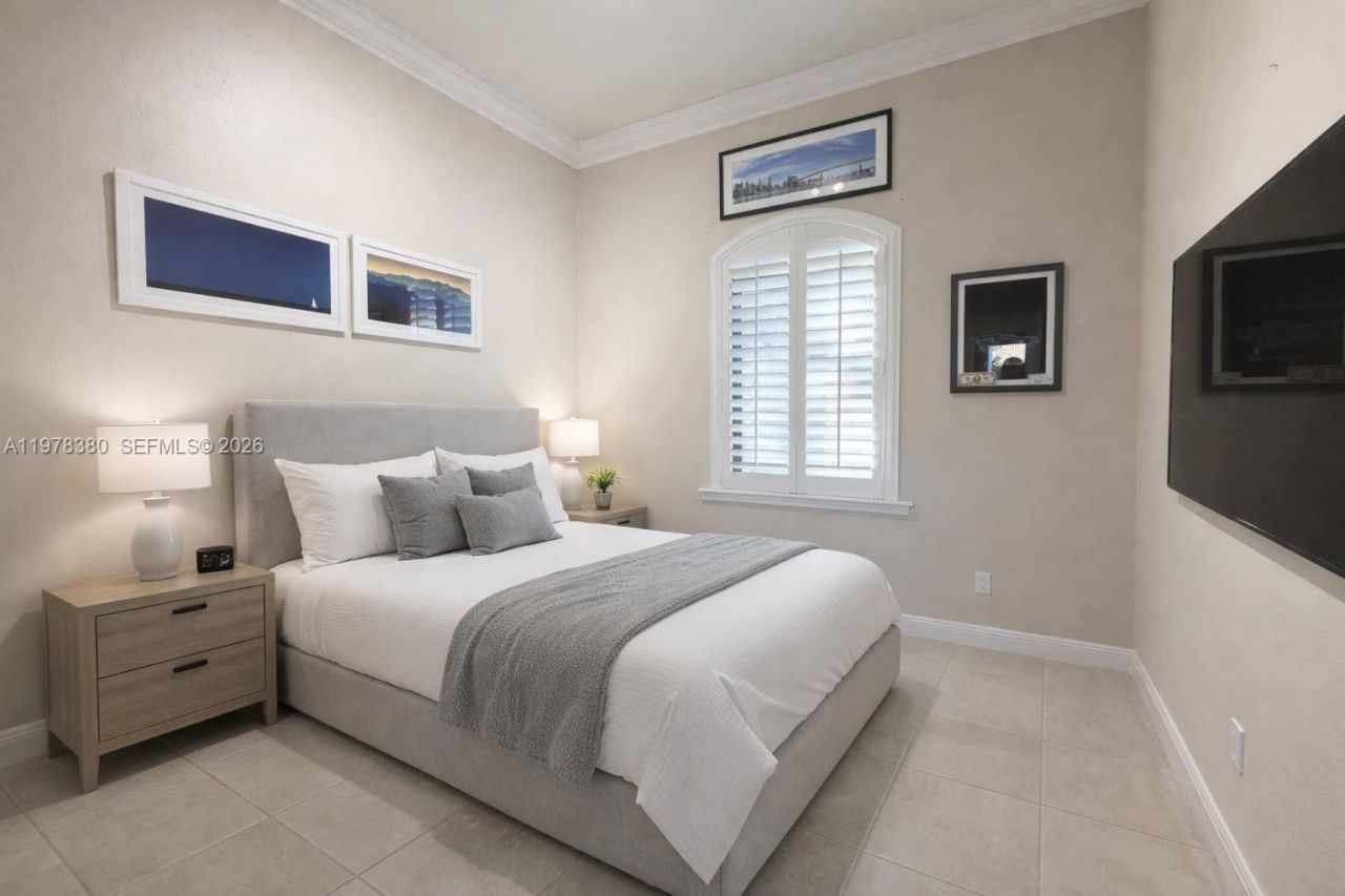 12391 SW 75th St , Miami, FL 33183 Photo