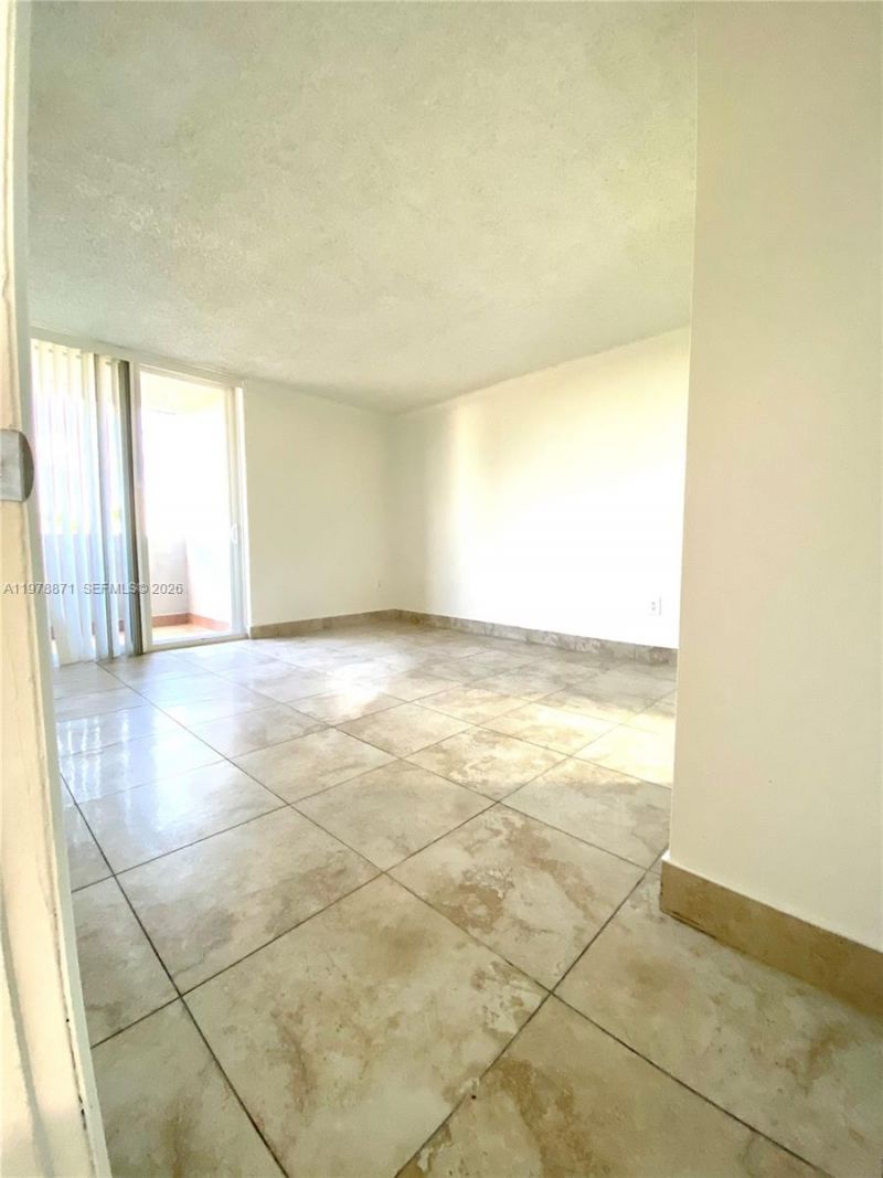 10090 NW 80th Ct , Unit 1553, Hialeah Gardens, FL 33016 Photo