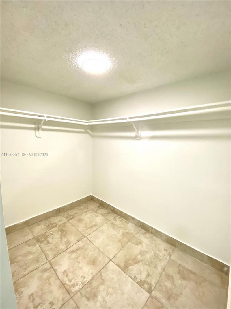 10090 NW 80th Ct , Unit 1553, Hialeah Gardens, FL 33016 Photo