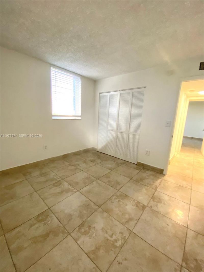 10090 NW 80th Ct , Unit 1553, Hialeah Gardens, FL 33016 Photo