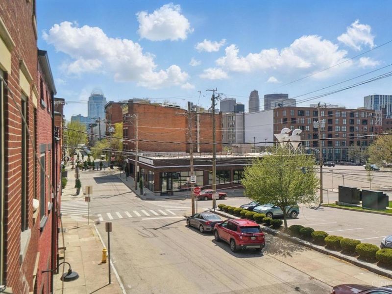 1308 Broadway Street, Unit 2, Cincinnati, OH 45202 Photo 17