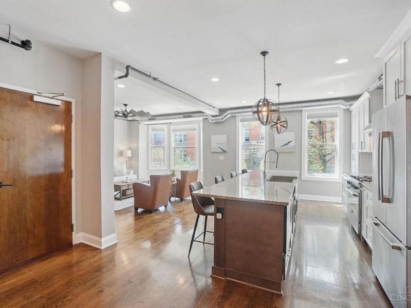 1308 Broadway Street, Unit 2, Cincinnati, OH 45202 Photo 4