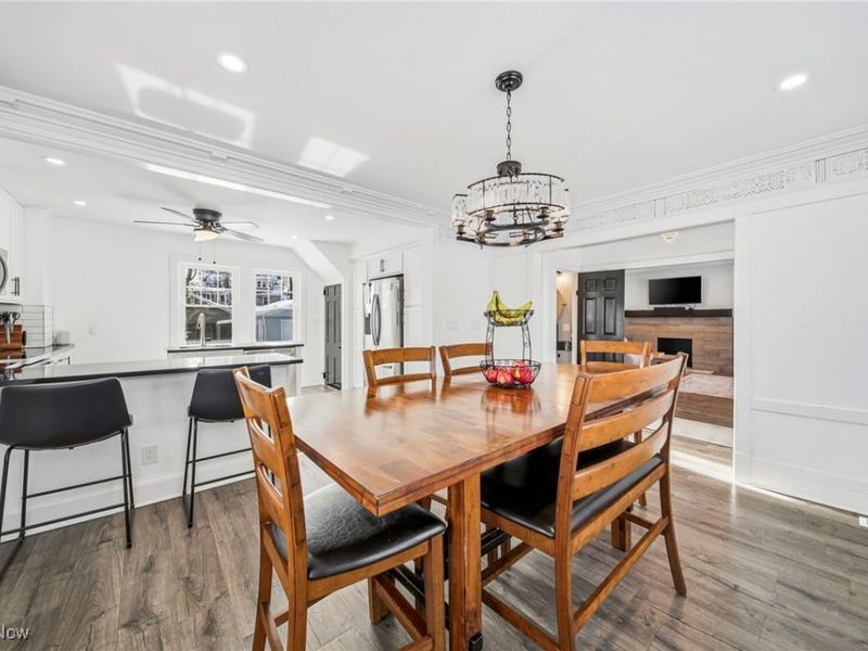 3014 Euclid Heights Boulevard, Cleveland Heights, OH 44118 Photo 5