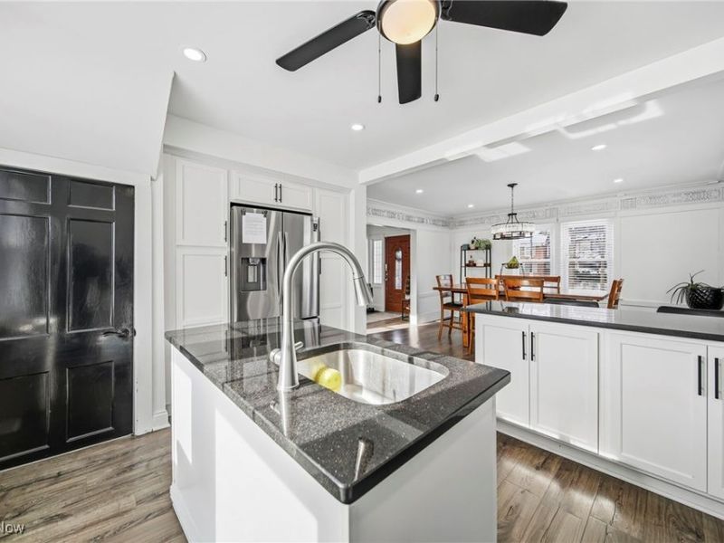 3014 Euclid Heights Boulevard, Cleveland Heights, OH 44118 Photo 8