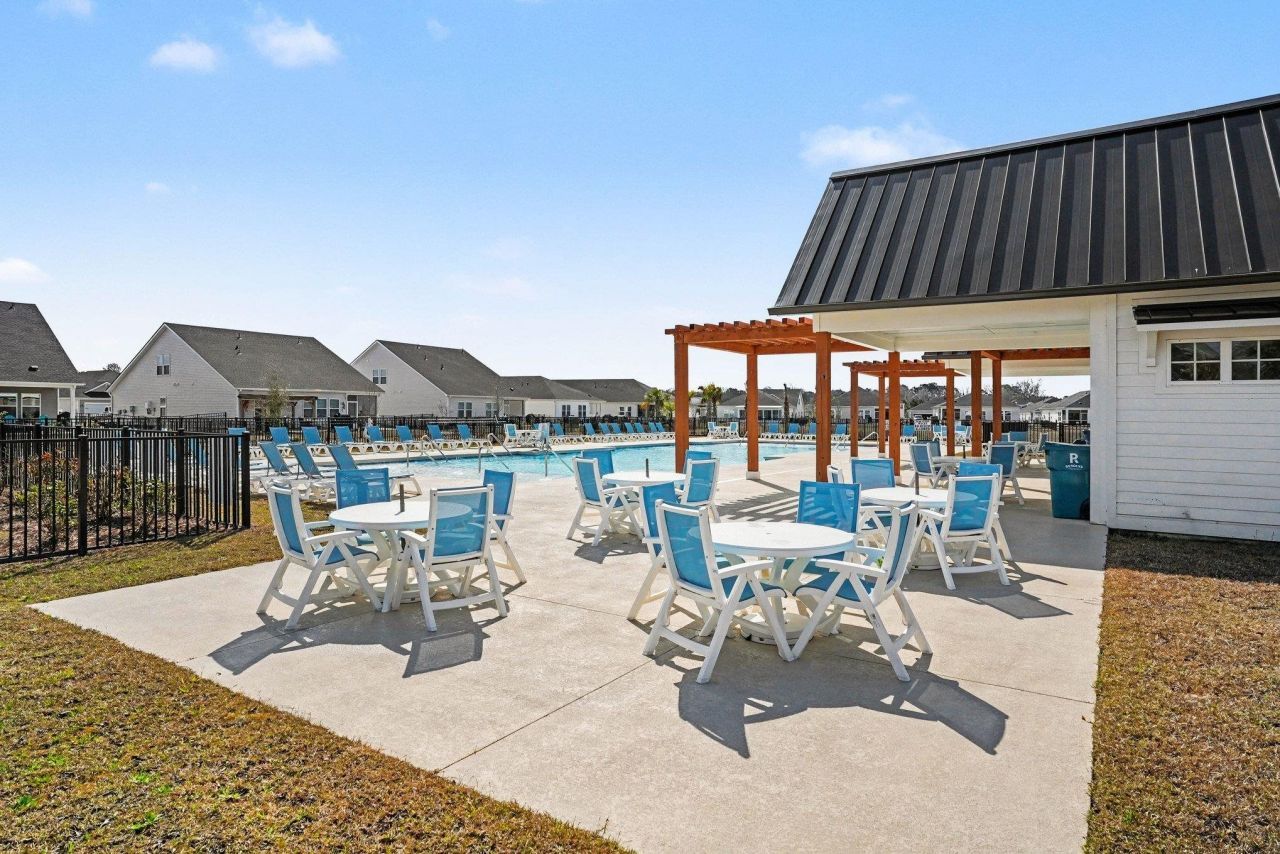 436 Rollins Dr. Photo 28