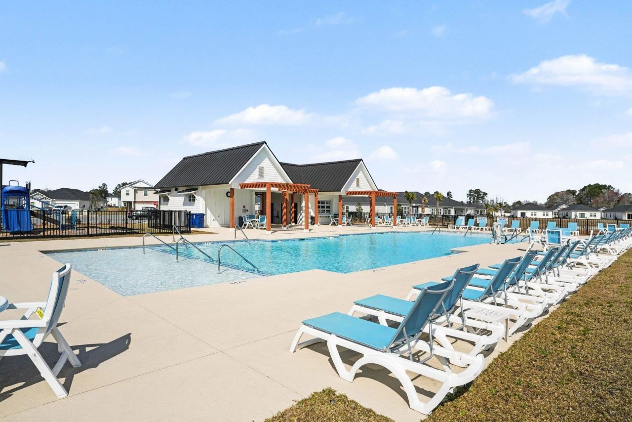 436 Rollins Dr. Photo 31