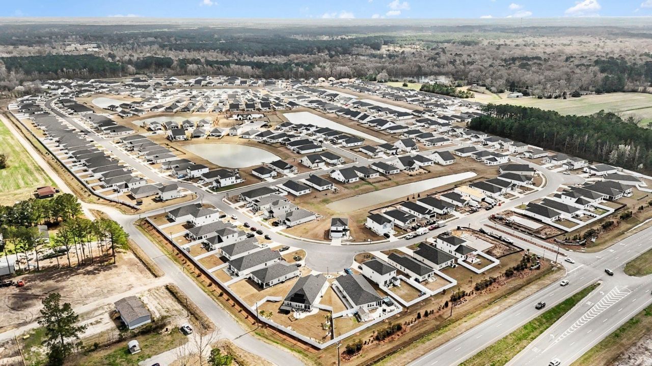 436 Rollins Dr. Photo 36