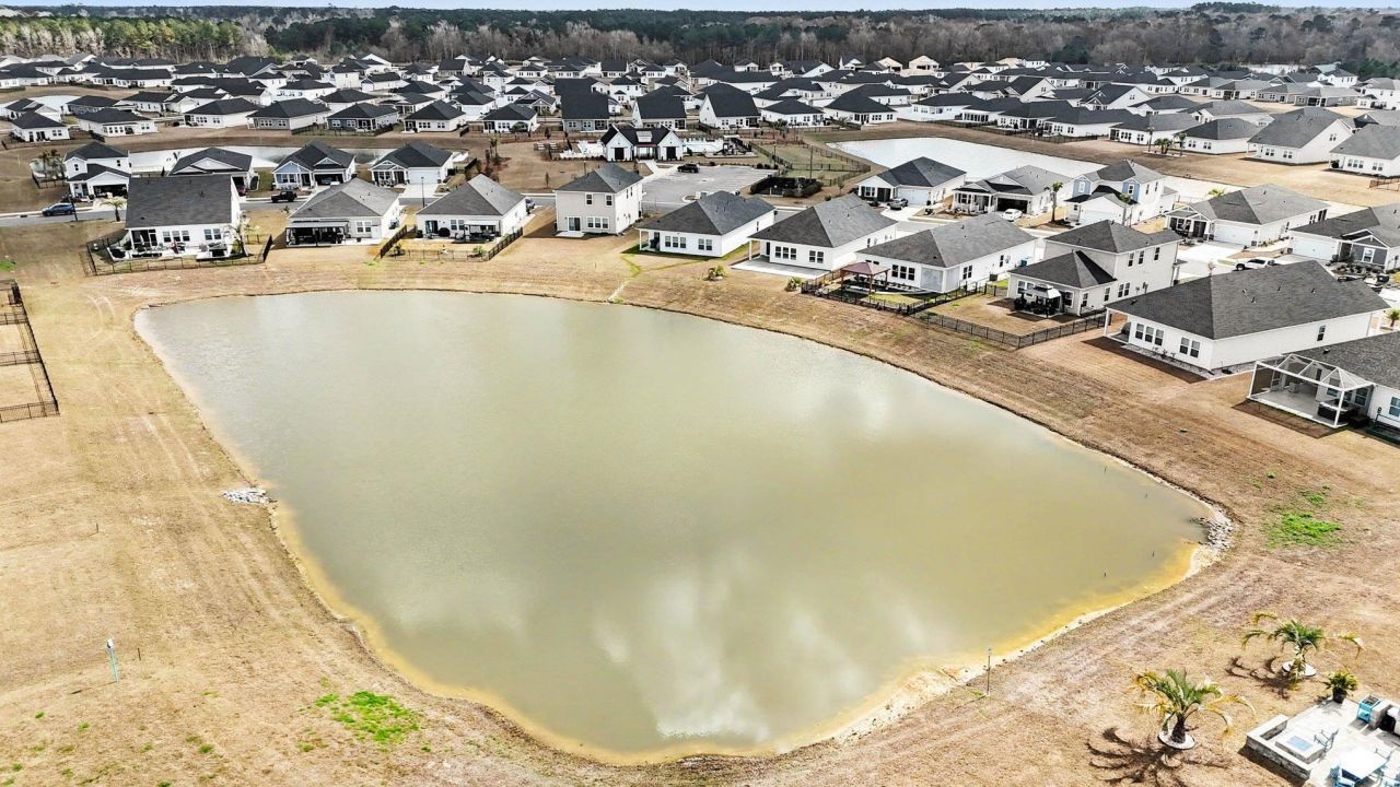 436 Rollins Dr. Photo 37