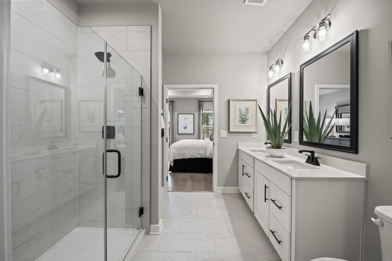 8802 Arcadius Dr Photo 13