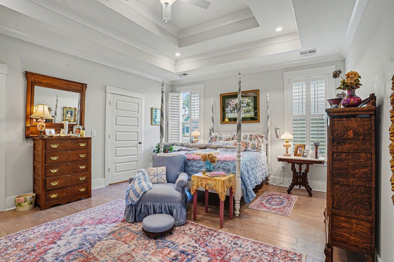 6005 Curran St. Photo 14