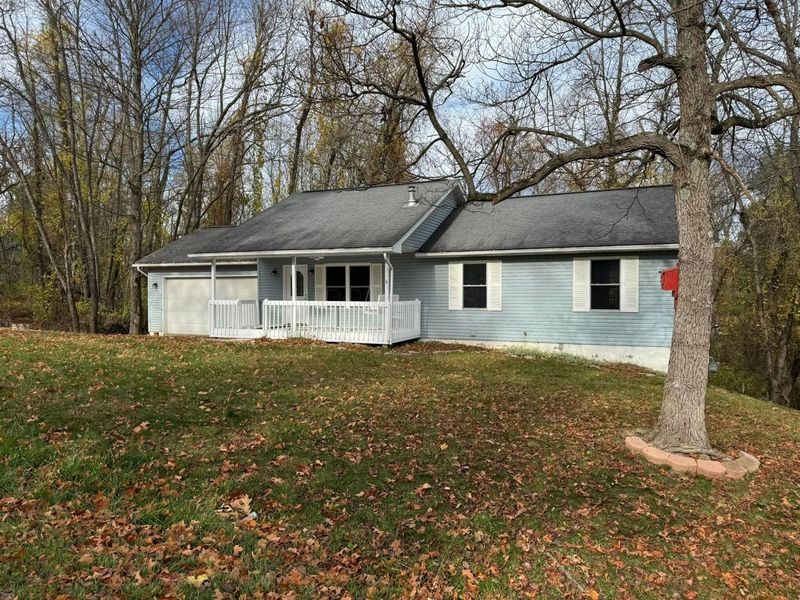 629 Mcintosh Drive , Howard, OH 43028 Photo 2