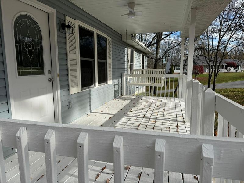 629 Mcintosh Drive , Howard, OH 43028 Photo 4