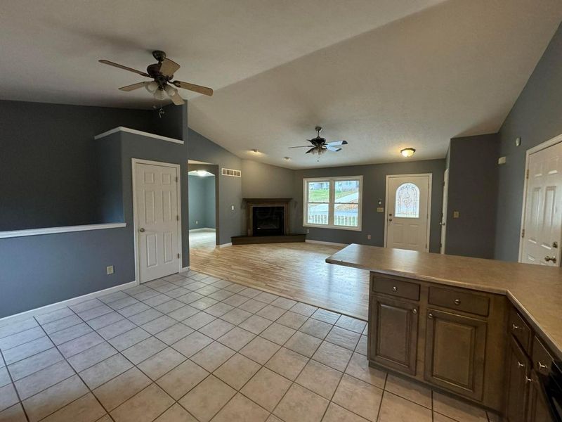 629 Mcintosh Drive , Howard, OH 43028 Photo 8