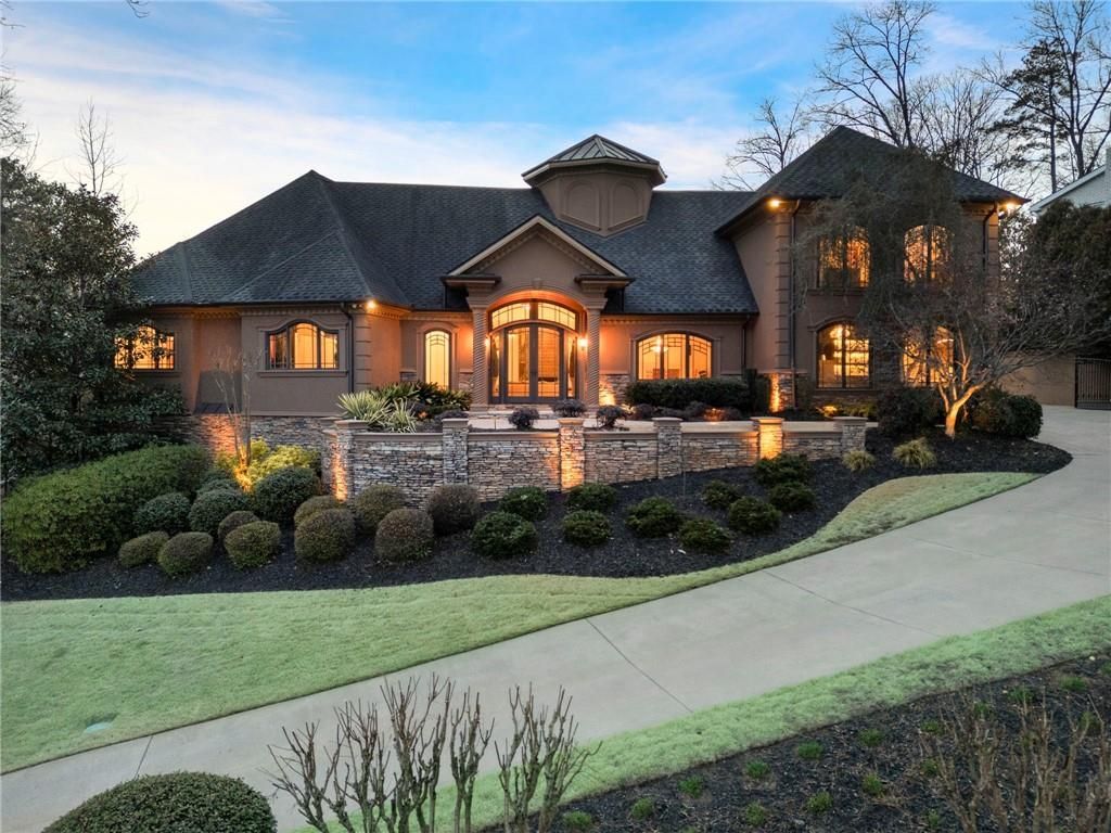 790 Glenairy Drive, Atlanta, GA 30328 Main Photo