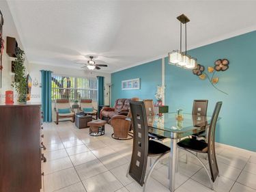 5003 NW 35th St, Unit 408, Lauderdale Lakes, FL 33319