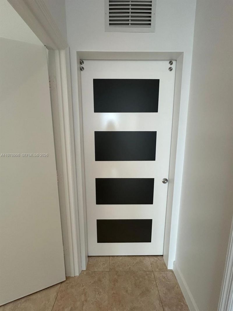 2525 SW 3rd Ave , Unit 1402, Miami, FL 33129 Photo