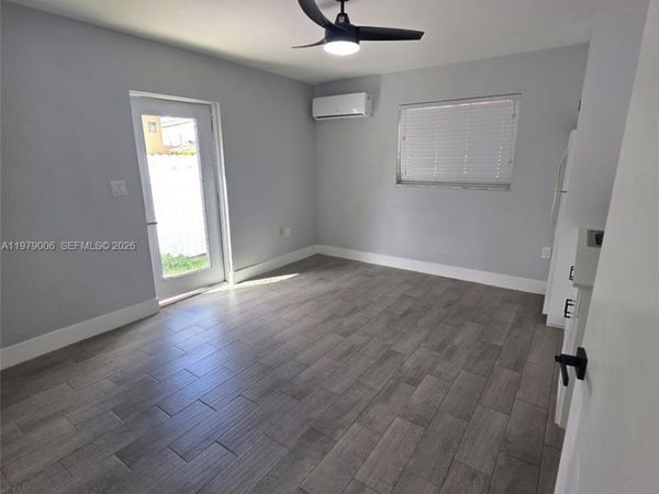9321 SW 26th St , Unit 1, Miami, FL 33165
