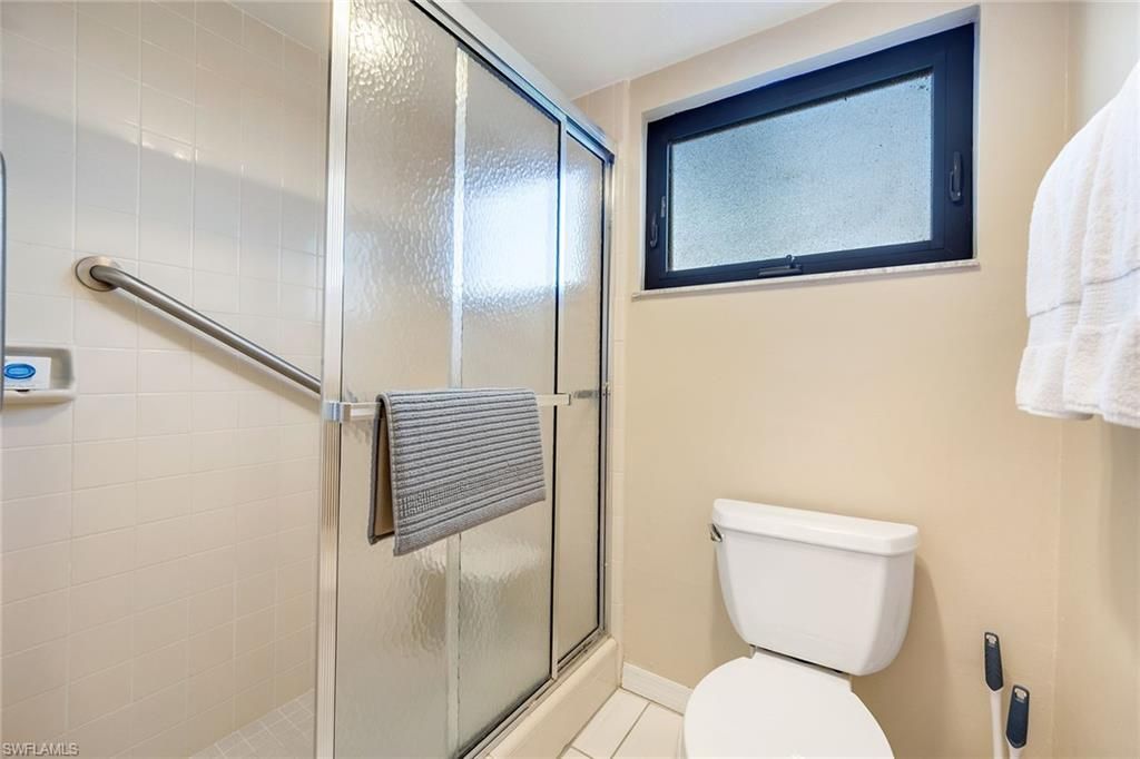 1802 Kings Lake Blvd, Unit 2-101, Naples, FL 34112 Photo