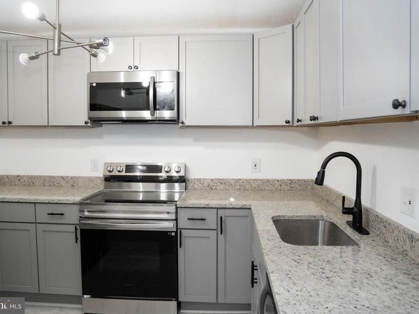 625 CENTER STREET, Unit T3, HERNDON, VA 20170