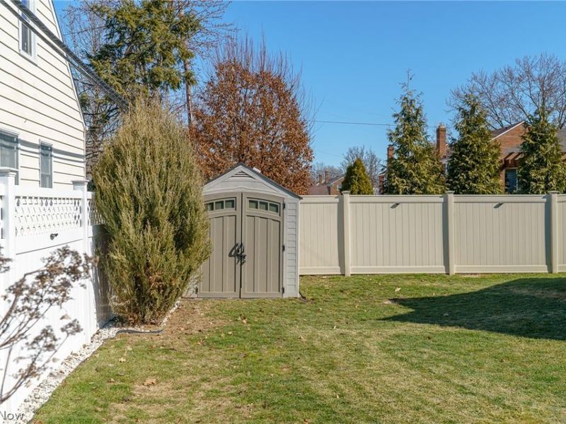 7462 Pearl Road , Middleburg Heights, OH 44130 Photo 27