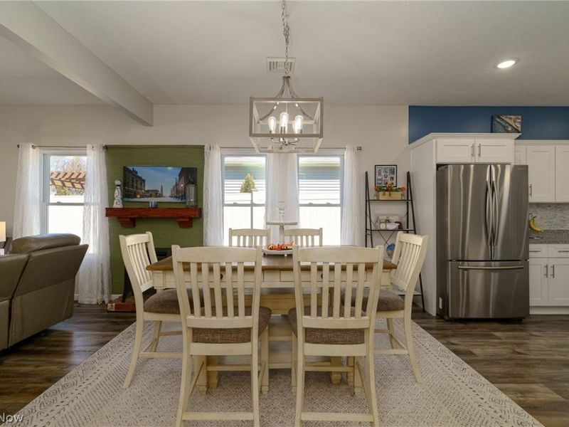 7462 Pearl Road , Middleburg Heights, OH 44130 Photo 7