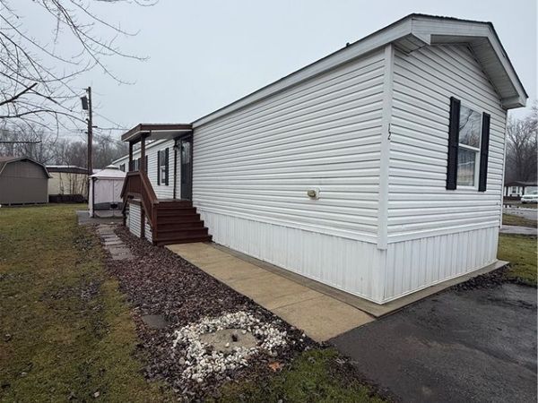 110 Liberty St, Jamestown, PA 16134