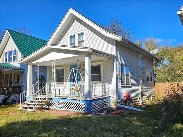 1506 8th Avenue SE, Cedar Rapids, IA 52403