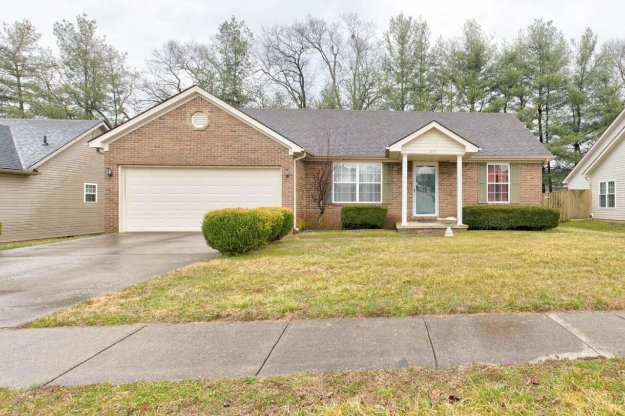 217 Secretariat Way, Frankfort, KY 40601 Main Photo