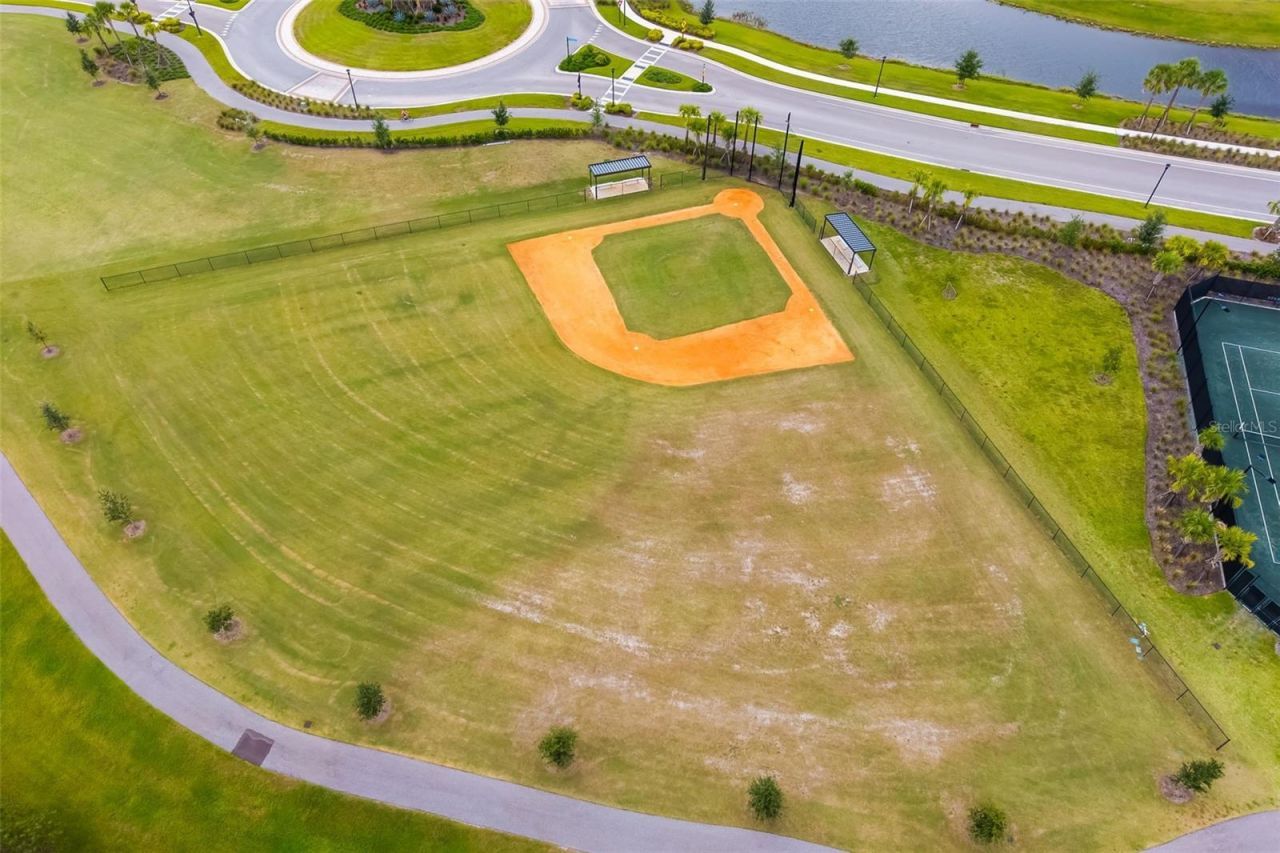 17127 Barnwood Place, Bradenton, FL 34211 Photo