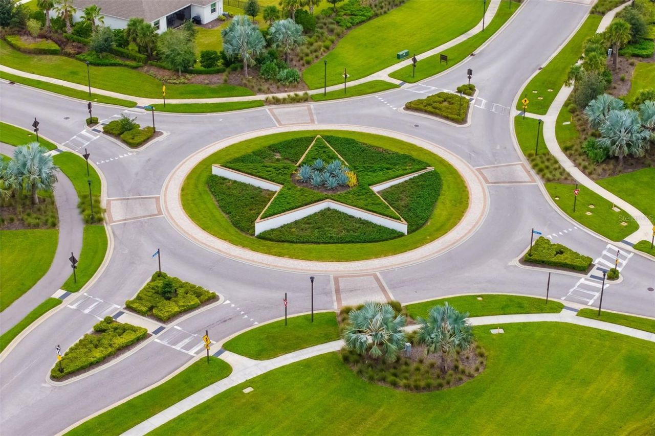 17127 Barnwood Place, Bradenton, FL 34211 Photo