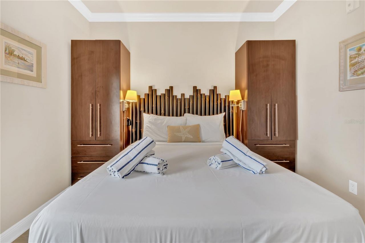 1054 Sun N Sea Drive, Unit 106, Sarasota, FL 34242 Photo