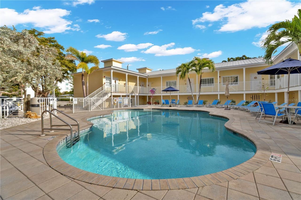1054 Sun N Sea Drive, Unit 106, Sarasota, FL 34242 Photo