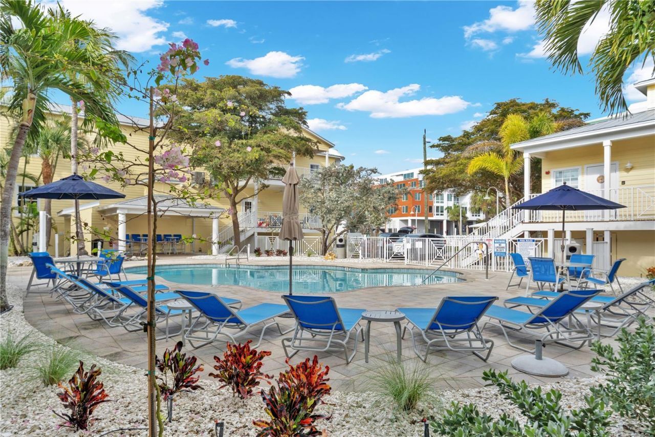 1054 Sun N Sea Drive, Unit 106, Sarasota, FL 34242 Photo