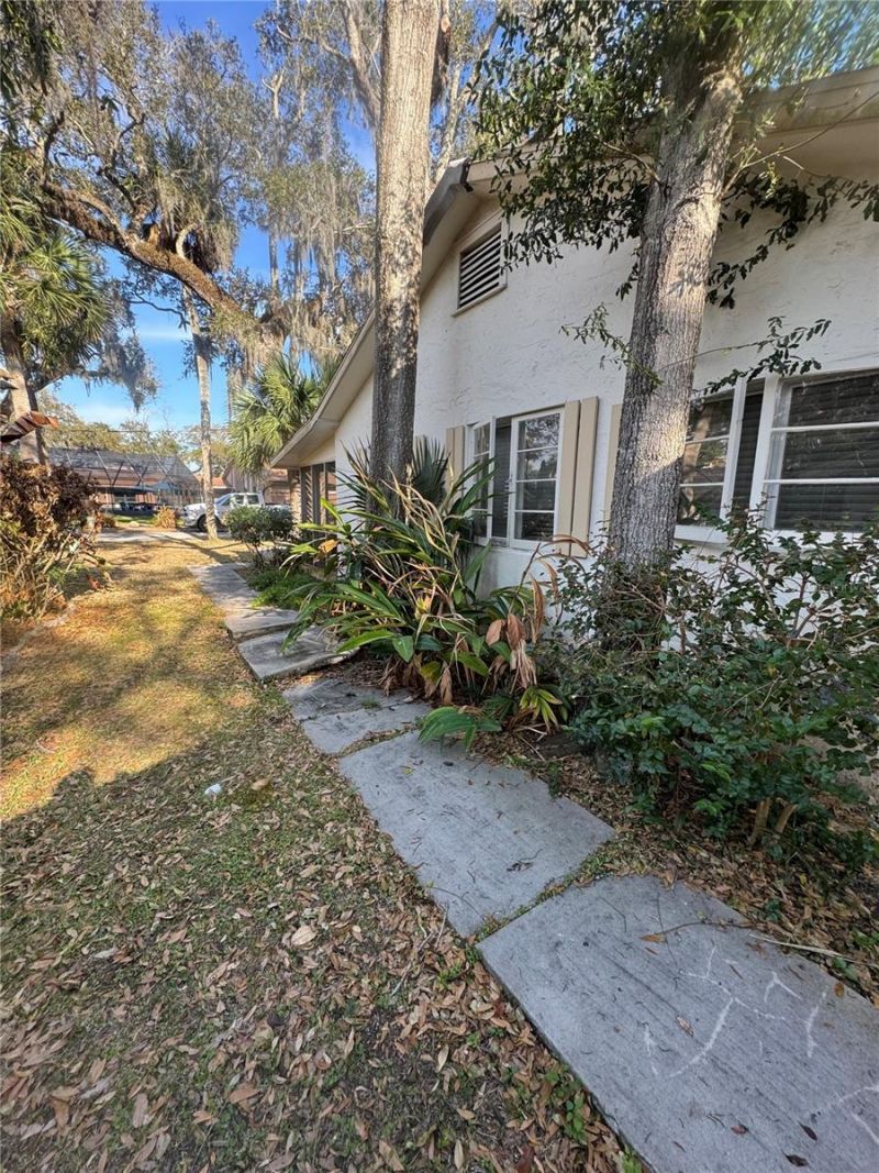 312 Hillman Street, New Smyrna Beach, FL 32168 Photo