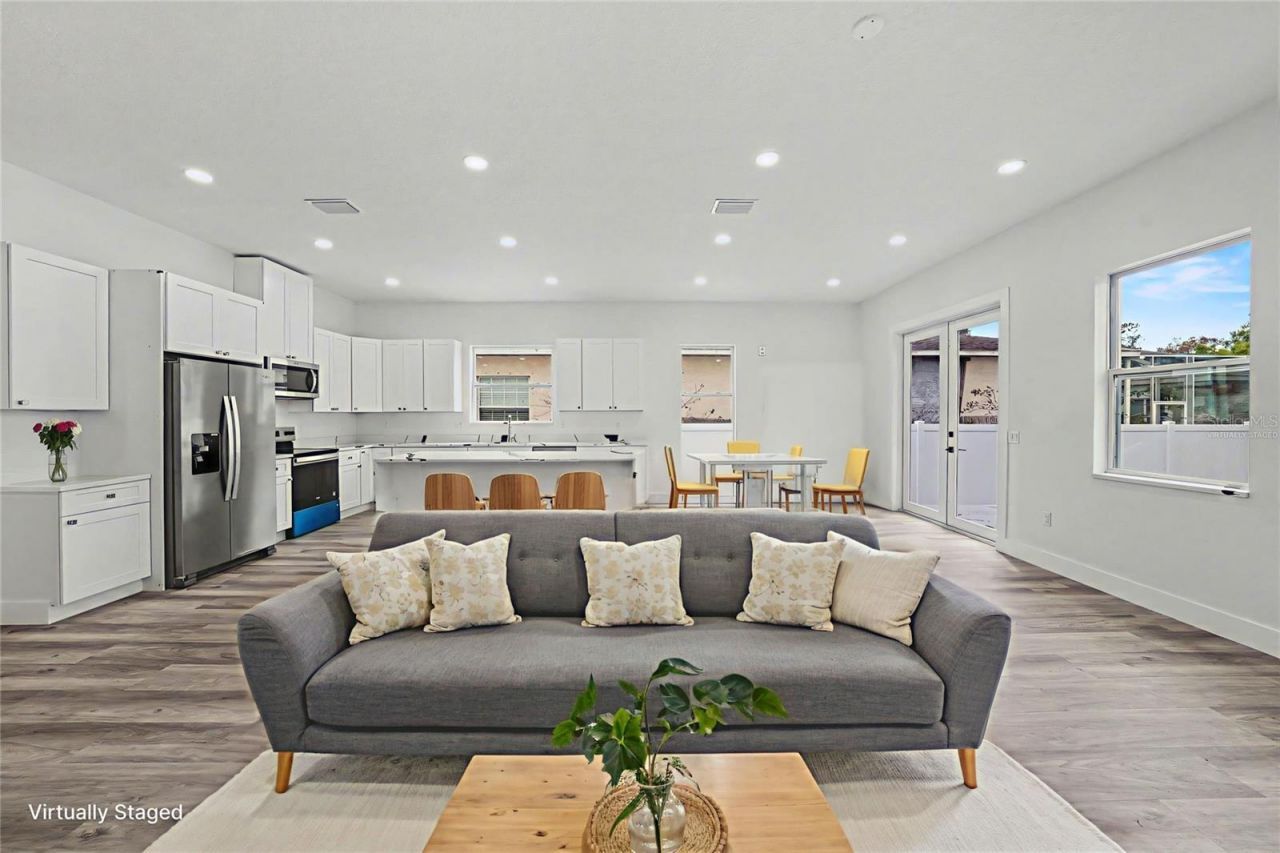 5240 66th Way N, Saint Petersburg, FL 33709 Photo