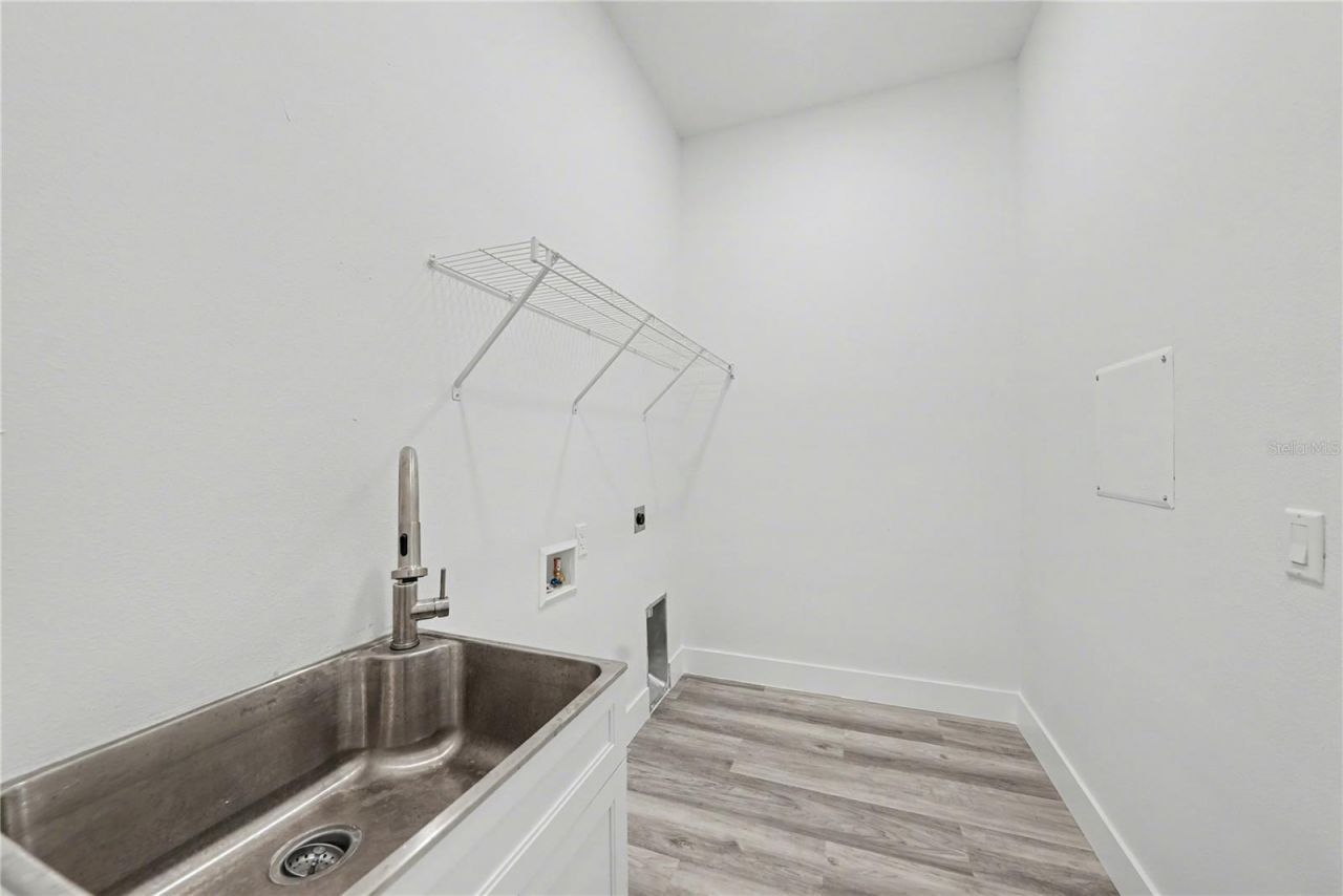 5240 66th Way N, Saint Petersburg, FL 33709 Photo