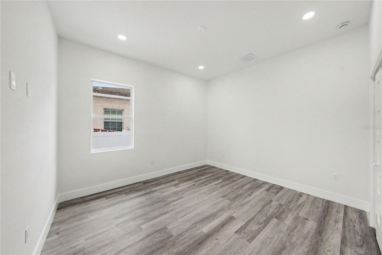 5240 66th Way N, Saint Petersburg, FL 33709 Photo