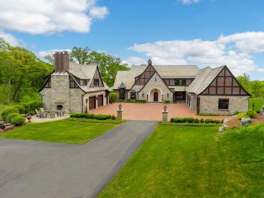 240 Salem Church Road , Sunfish Lake, MN 55118