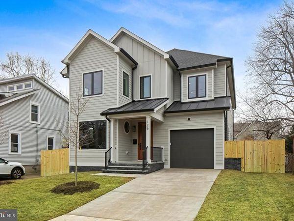 126 S HIGHLAND STREET, ARLINGTON, VA 22204